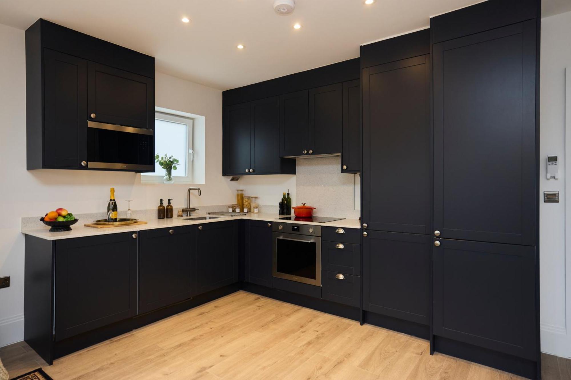 Апартаменты The Wembley Park Arms - Modern 2bdr Flat With Parking + Balcony Лондон